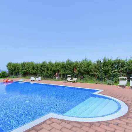 Dell'etna Alloggio per agriturismo Riposto