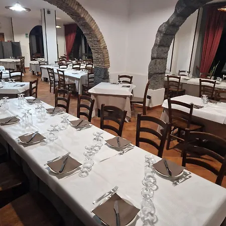 Фермерский дом Agriturismo Dell'etna Рипосто